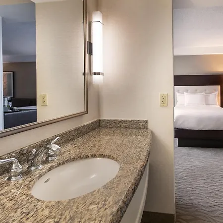 Hotel Doubletree By Hilton Washington Dc - Crystal City Arlington Exterior foto
