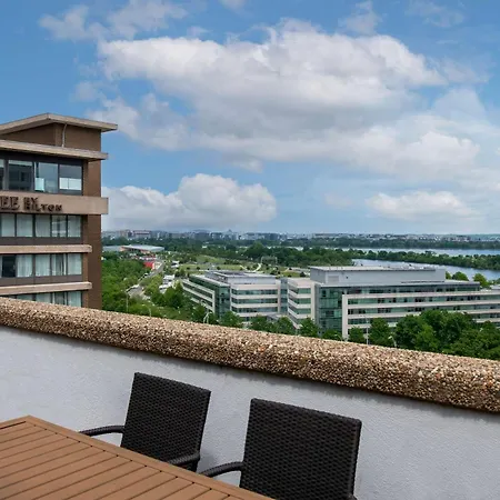 Hotel Doubletree By Hilton Washington Dc - Crystal City Arlington Exterior foto