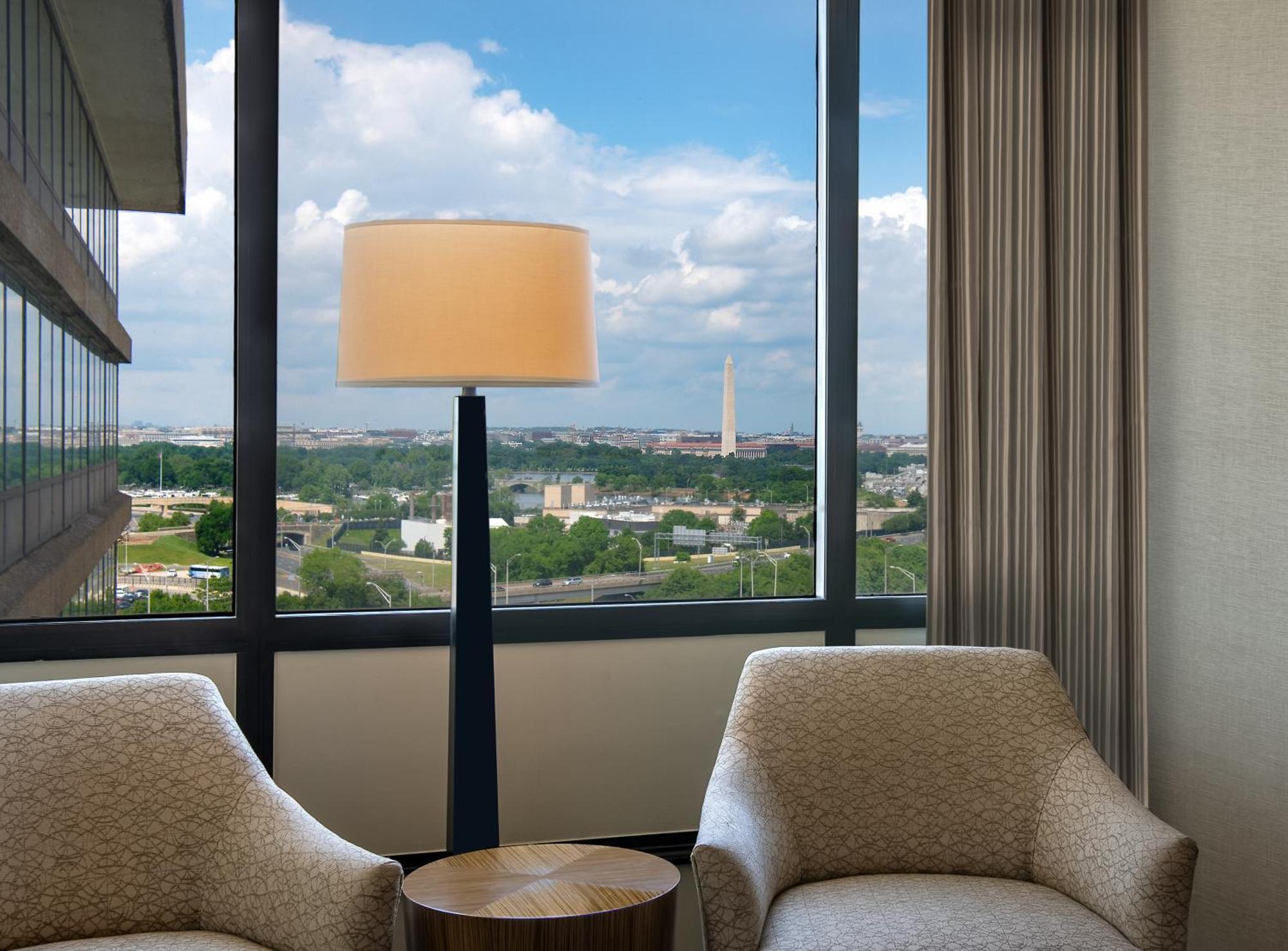 Doubletree By Hilton Washington Dc - Crystal Hotel 3*